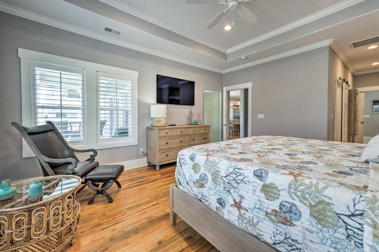 Bright Coastal Abode With Porch And Beach Access! Carolina Beach Zewnętrze zdjęcie